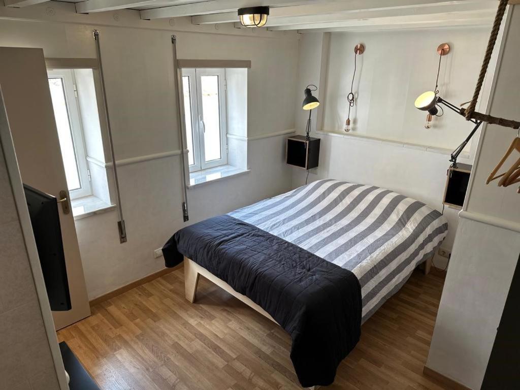 100 Meters From The Beach! Rua Da Paz Nazare Luaran gambar